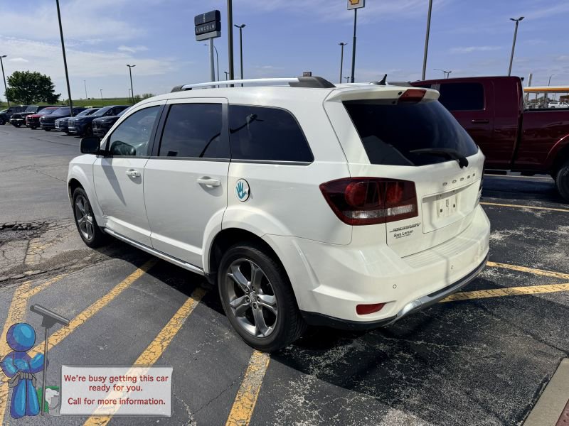 Used 2016 Dodge Journey Crossroad w/ Popular Equipment Group FWD image 3