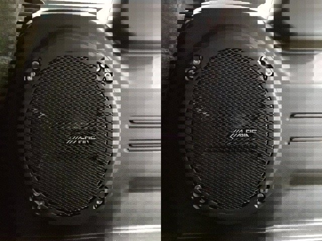 New 2025 Jeep Wrangler Sahara image 21