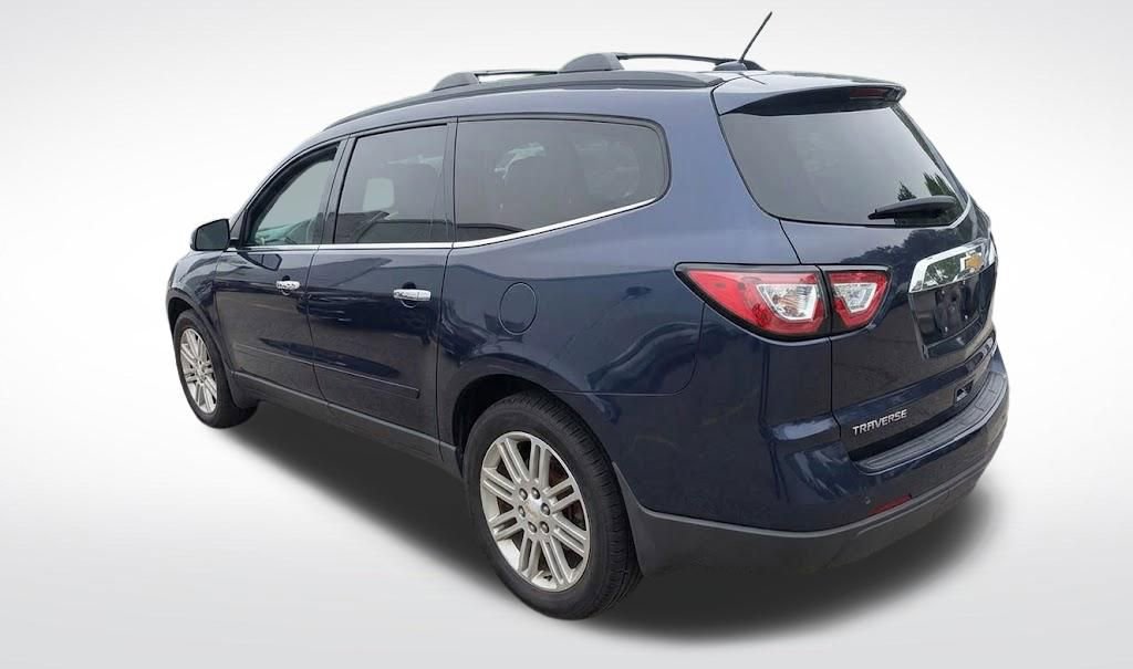 Used 2015 Chevrolet Traverse LT w/ Style and Technology Package AWD/4WD image 5