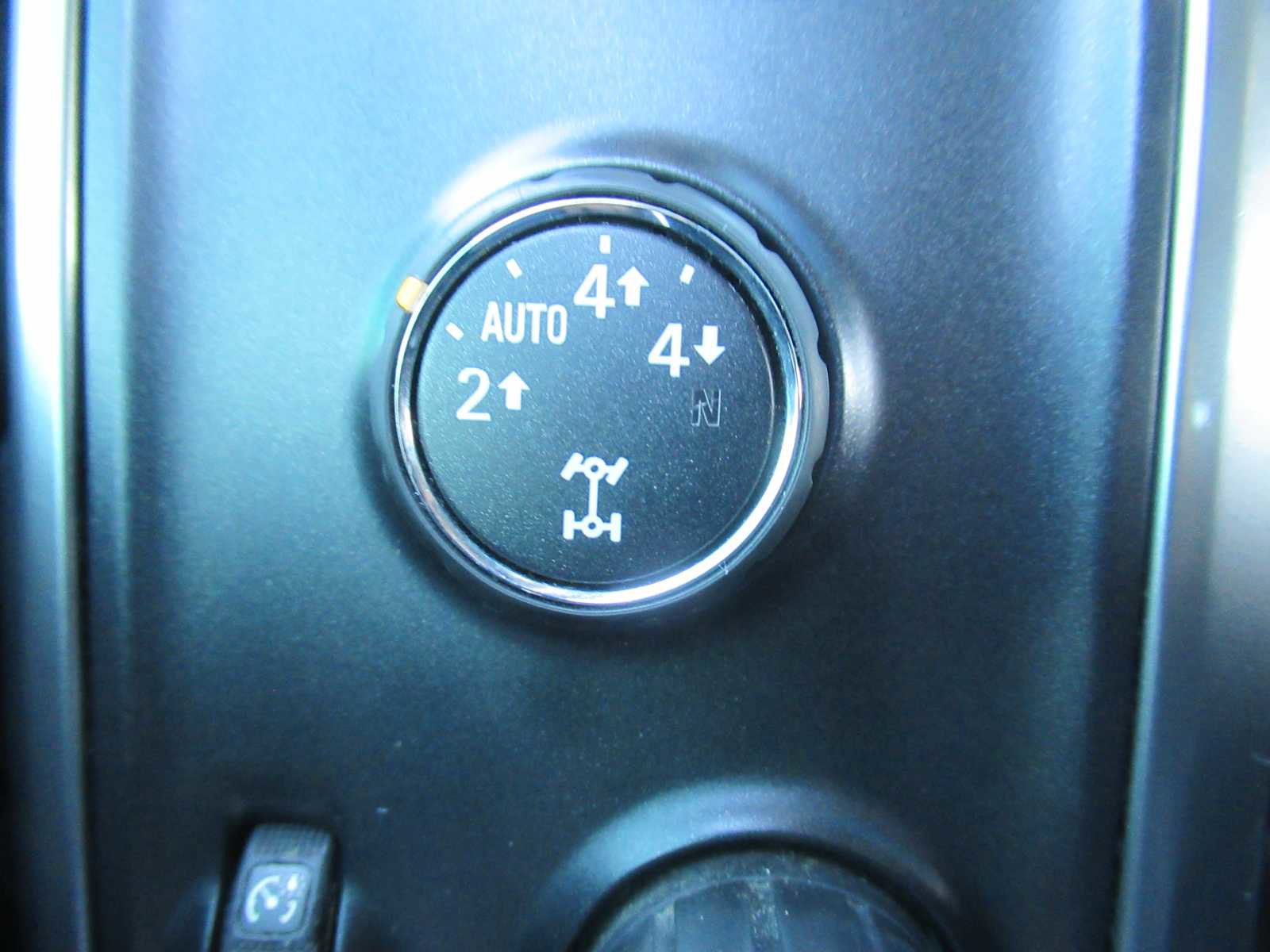 Used 2016 Chevrolet Silverado 1500 LTZ Z71 w/ LTZ Plus Package image 34