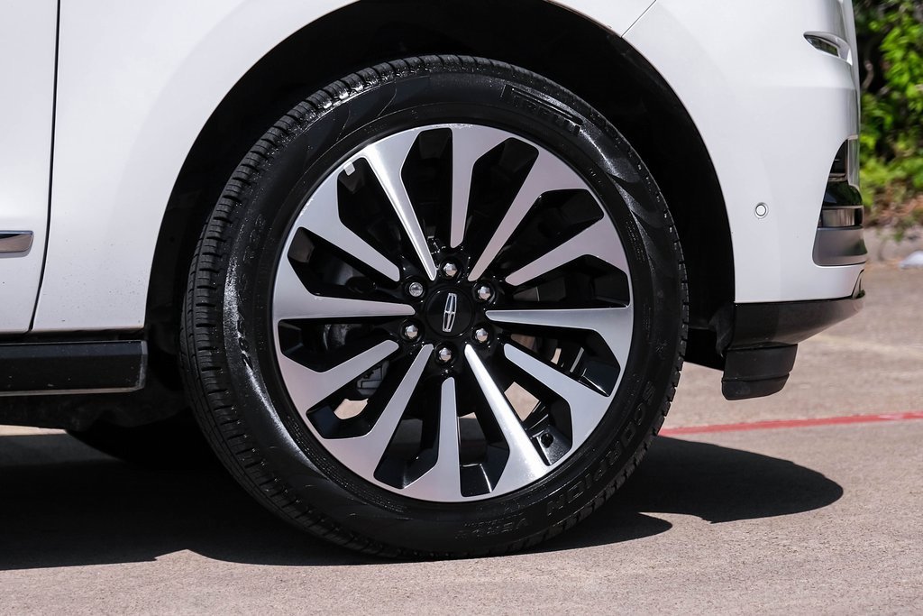 Used 2023 Lincoln Navigator L Reserve image 70