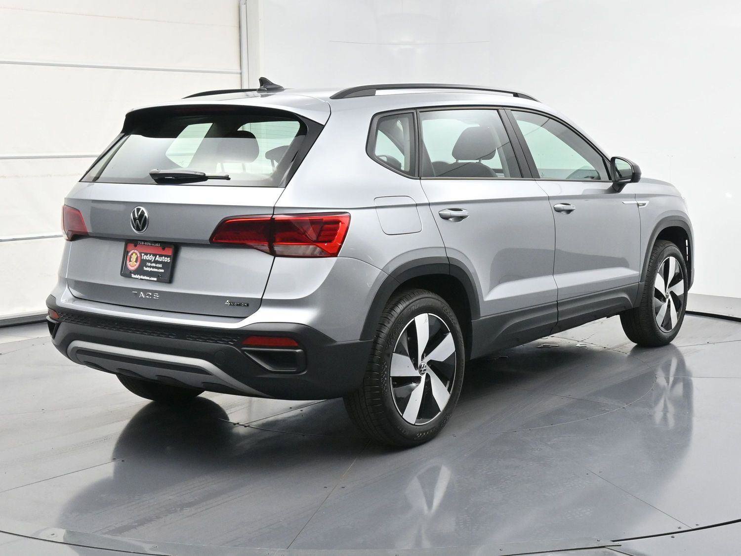 Used 2024 Volkswagen Taos S image 24