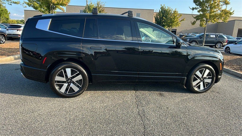 New 2026 Hyundai Ioniq 9 SEL image 8