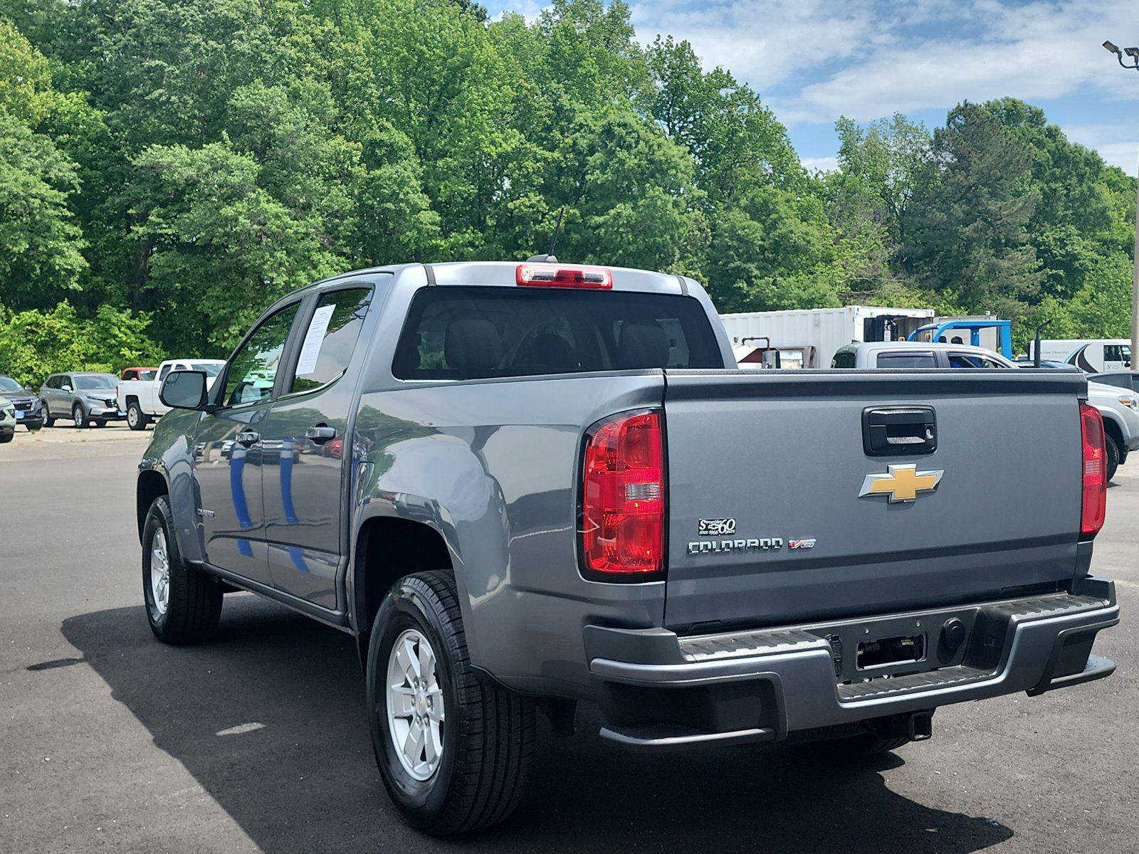 Used 2020 Chevrolet Colorado W/T w/ WT Convenience Package RWD image 3