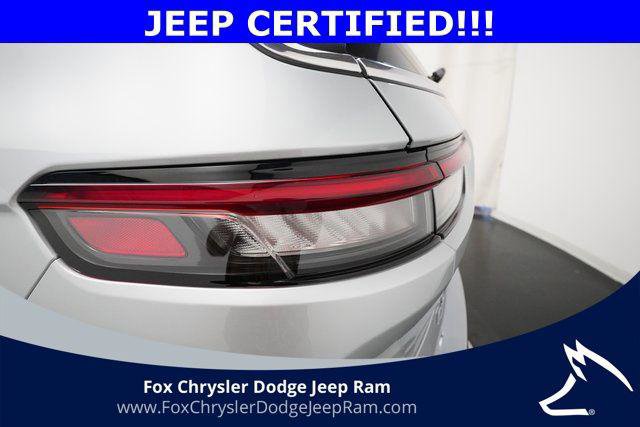 Certified 2023 Jeep Grand Cherokee L Limited image 32