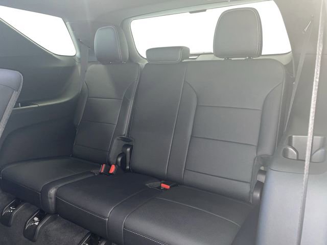 New 2026 Chevrolet Traverse LT w/ Midnight/Sport Edition image 21