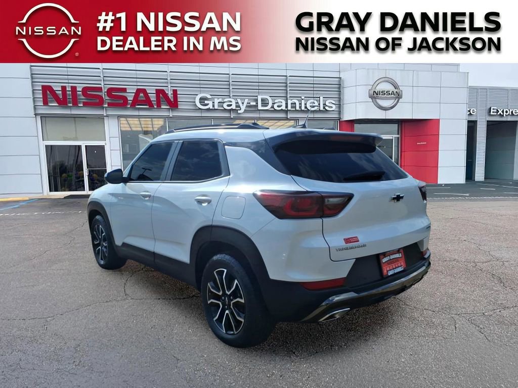 Used 2024 Chevrolet TrailBlazer ACTIV w/ Convenience Package image 5