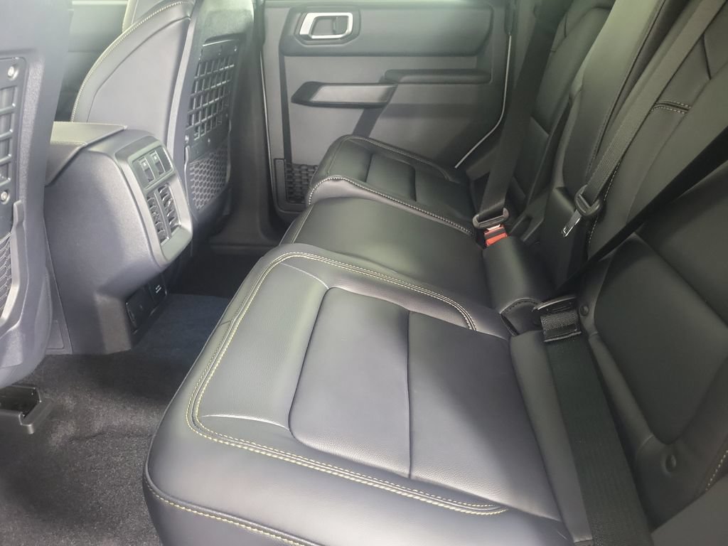 New 2026 Ford Bronco Badlands AWD/4WD image 27