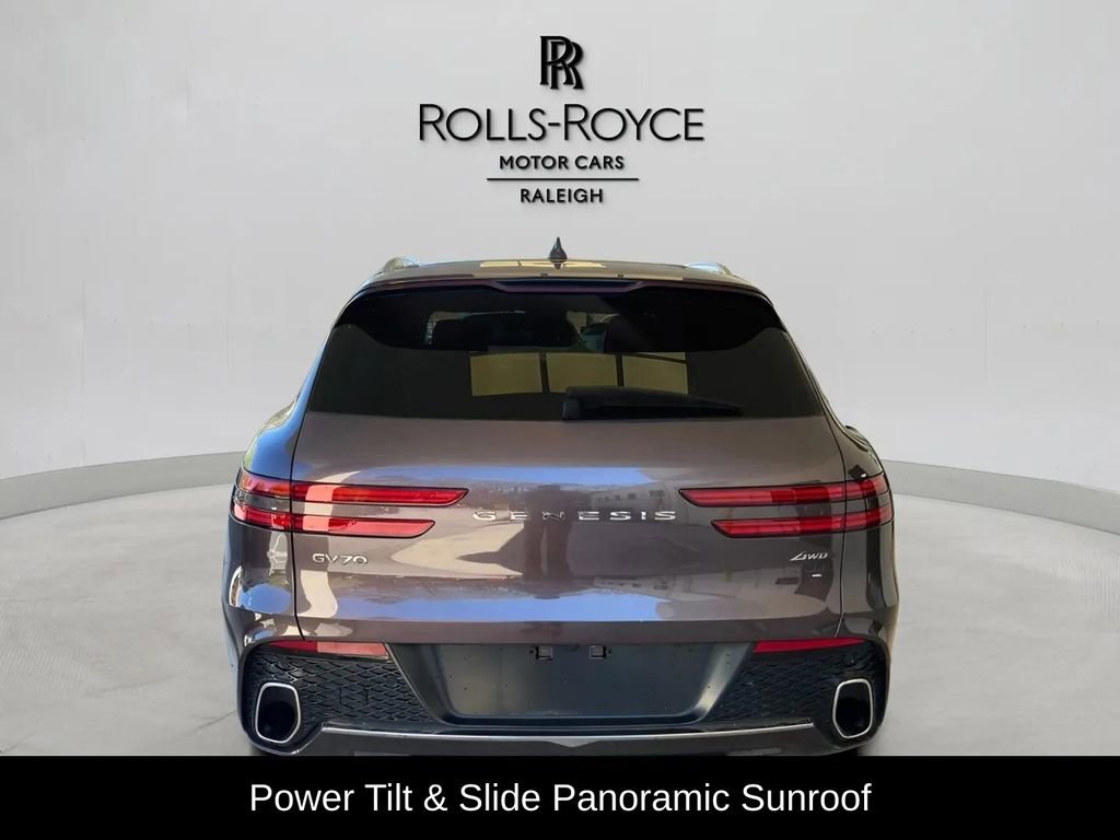 Used 2023 Genesis GV70 2.5T w/ Select Package image 6