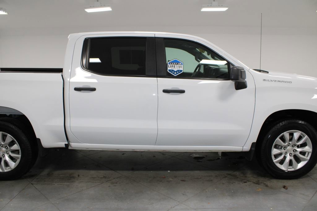 Used 2024 Chevrolet Silverado 1500 Custom image 11