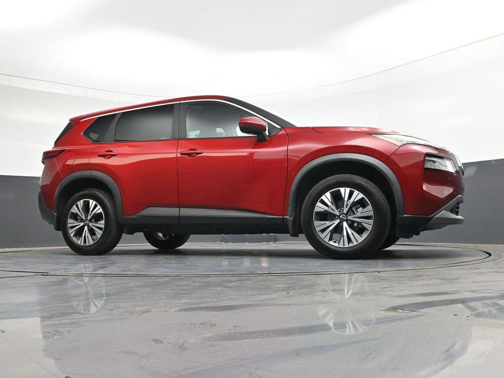 Used 2022 Nissan Rogue SV FWD image 19