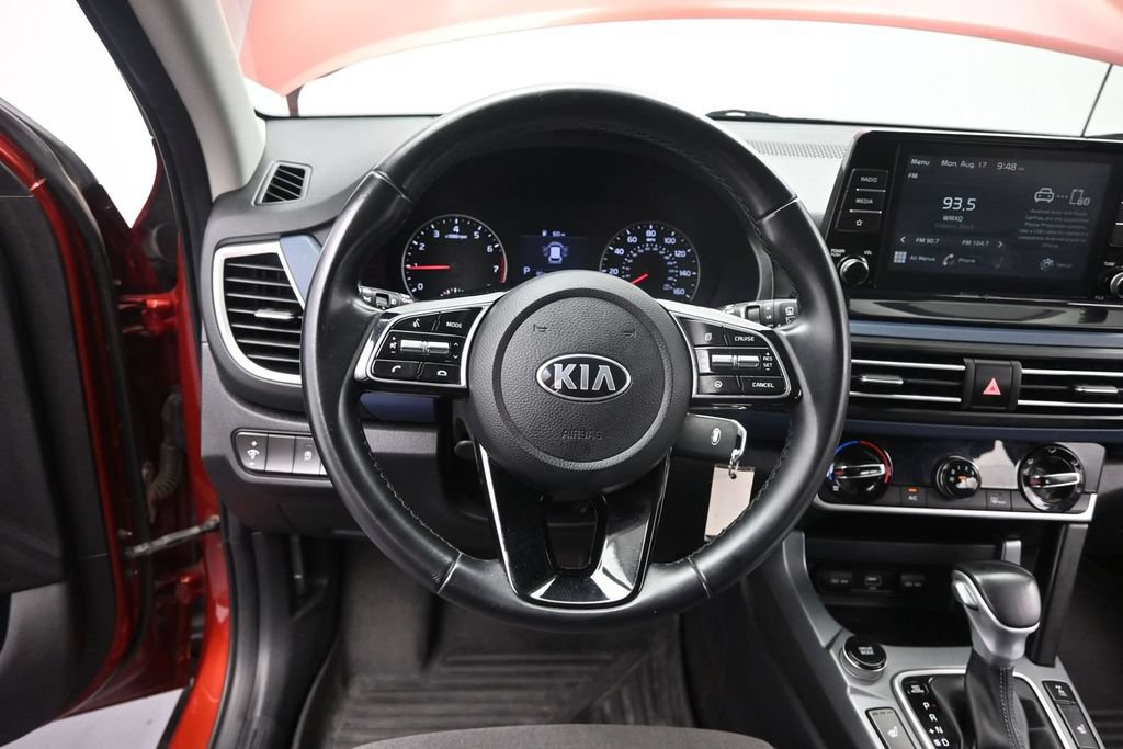 Used 2021 Kia Seltos S AWD/4WD image 36