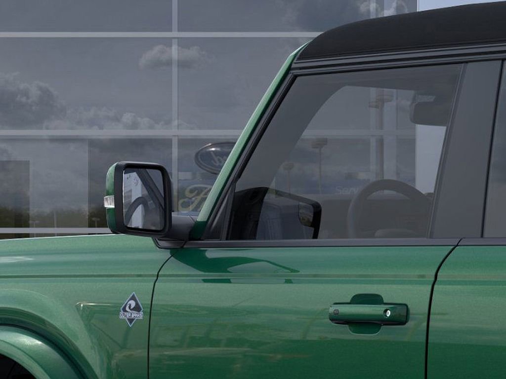 New 2025 Ford Bronco Outer Banks image 22