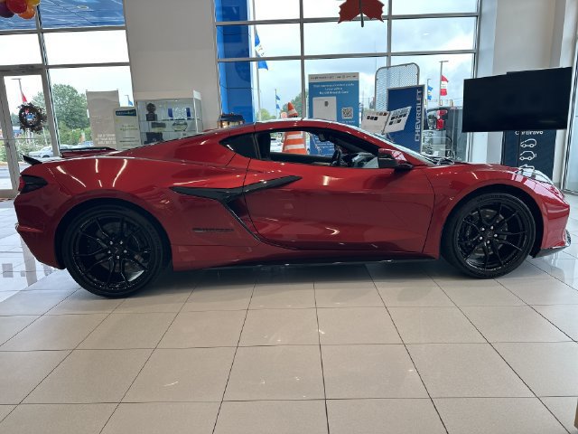 New 2027 Chevrolet Corvette Grand Sport RWD image 4