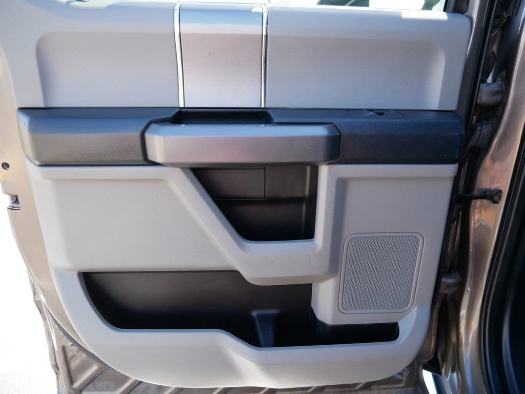 Used 2021 Ford F450 XLT w/ XLT Premium Package AWD/4WD image 13