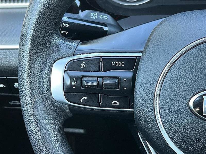 Used 2021 Kia K5 LXS FWD image 23