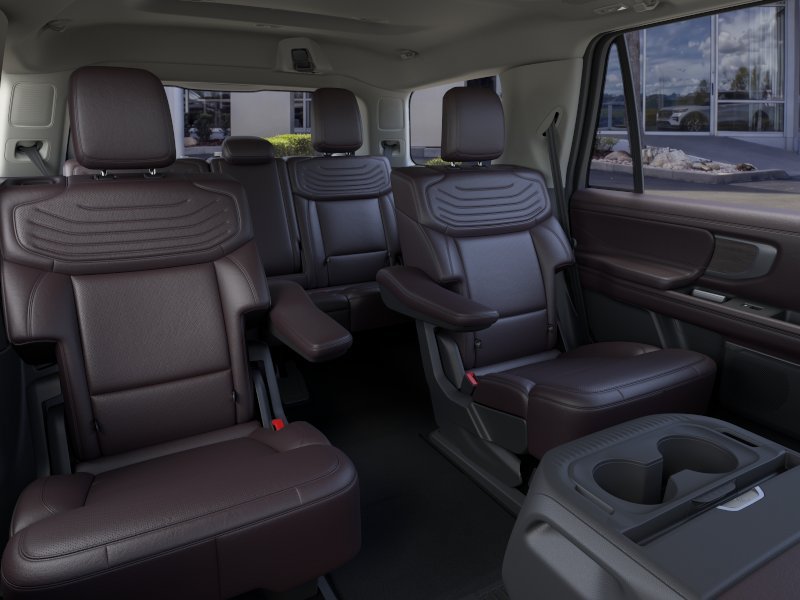 New 2026 Ford Expedition Platinum w/ Platinum Ultimate Package AWD/4WD image 11