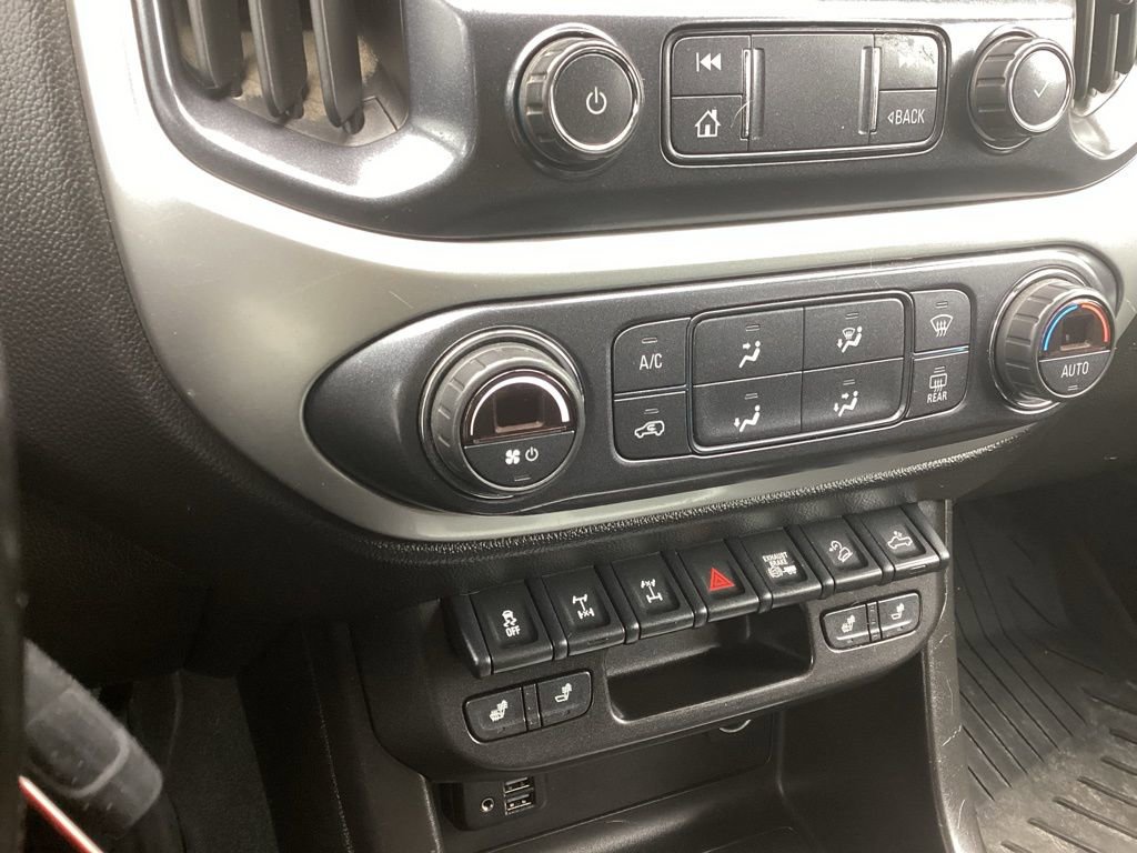 Used 2021 Chevrolet Colorado ZR2 w/ Colorado ZR2 Bison Edition image 16