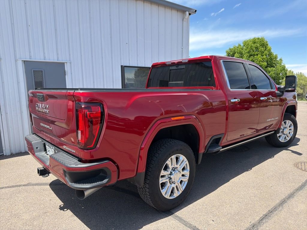 Used 2022 GMC Sierra 2500 Denali AWD/4WD image 3