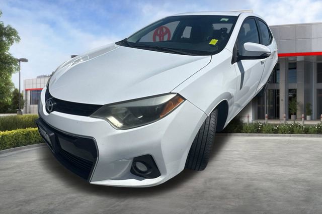 Used 2015 Toyota Corolla S FWD image 3