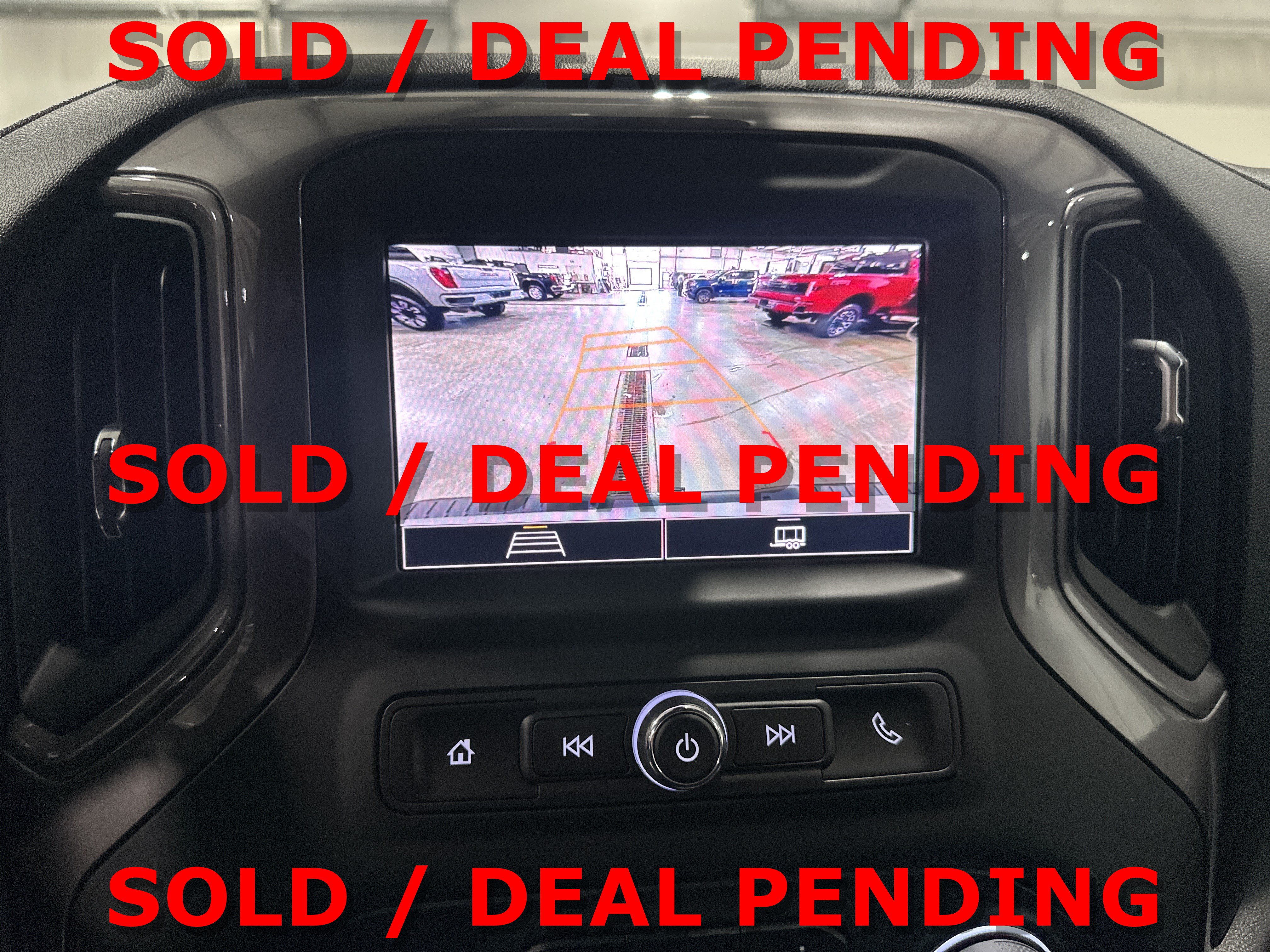 Used 2024 Chevrolet Silverado 2500 Custom w/ Custom Convenience Package AWD/4WD image 17