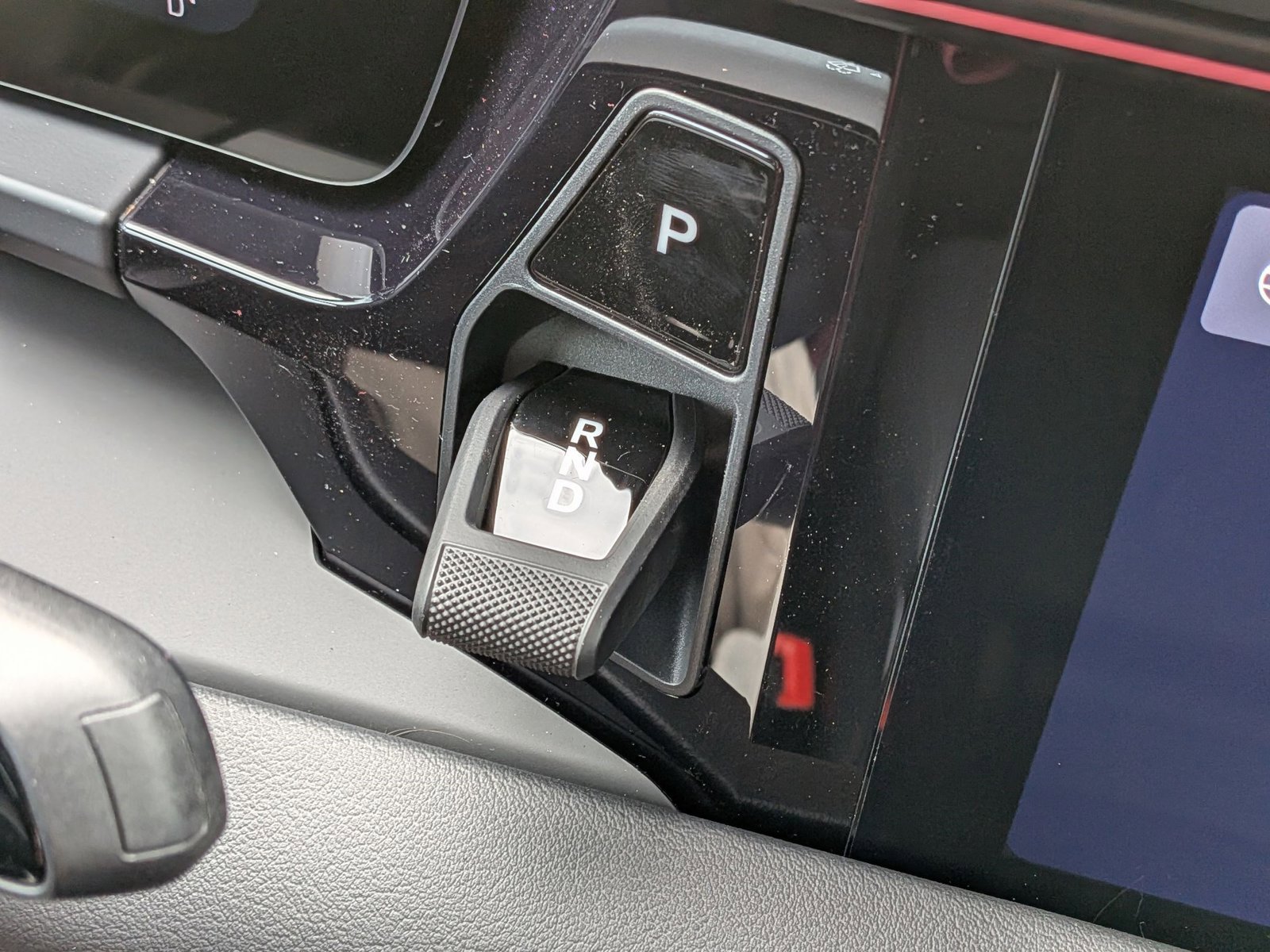 New 2026 Porsche Macan Electric image 20