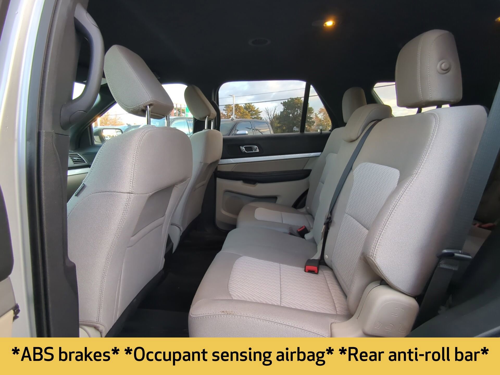 Used 2018 Ford Explorer 4WD image 12