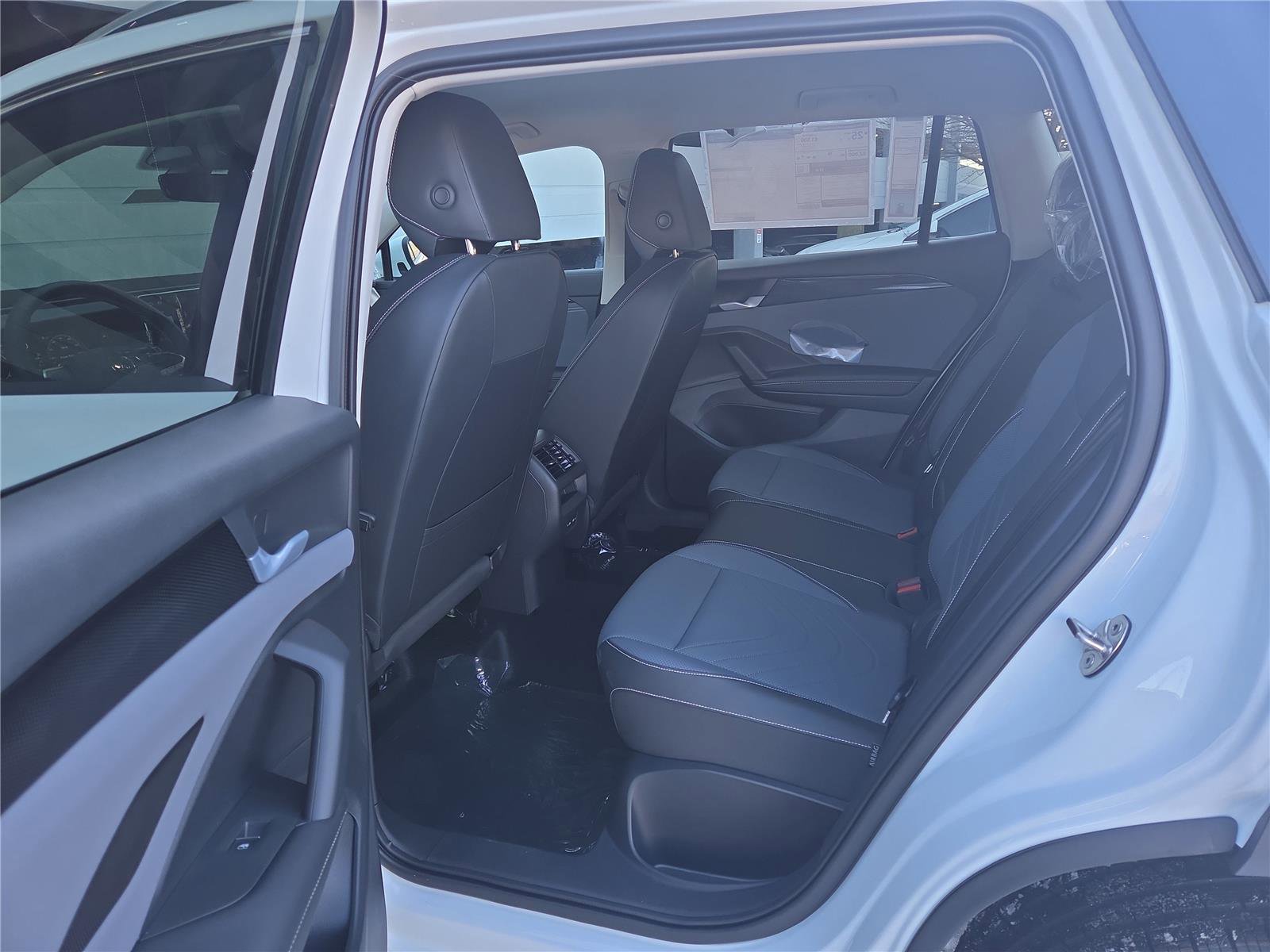 New 2026 Volkswagen Tiguan SE image 24