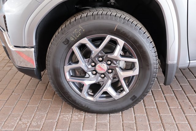 New 2026 GMC Sierra 1500 SLE w/ Preferred Package image 7