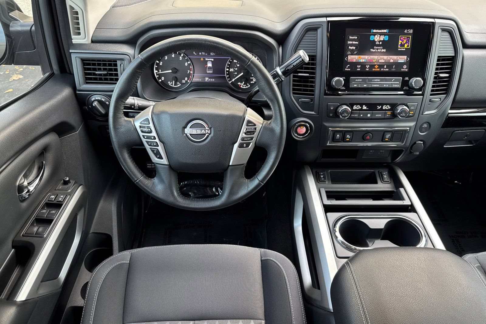 Used 2024 Nissan Titan SV w/ SV Convenience Package RWD image 11