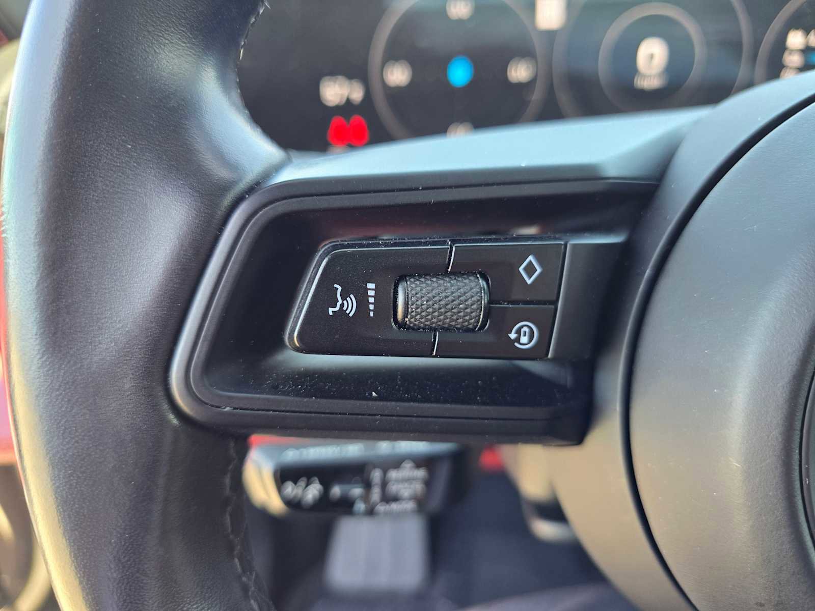 Used 2023 Porsche Taycan RWD image 25