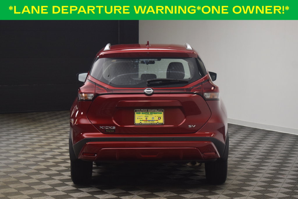 Used 2023 Nissan Kicks SV FWD image 6