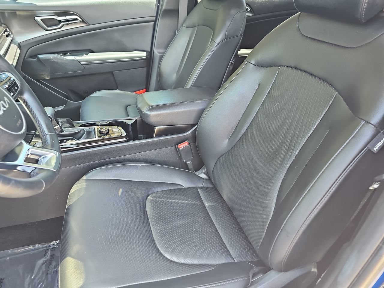 Used 2025 Kia Sportage EX FWD image 14