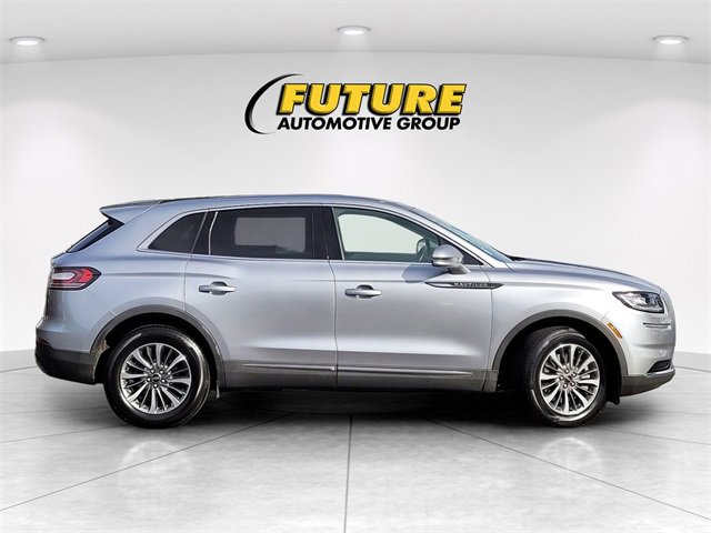 Certified 2021 Lincoln Nautilus Reserve image 9