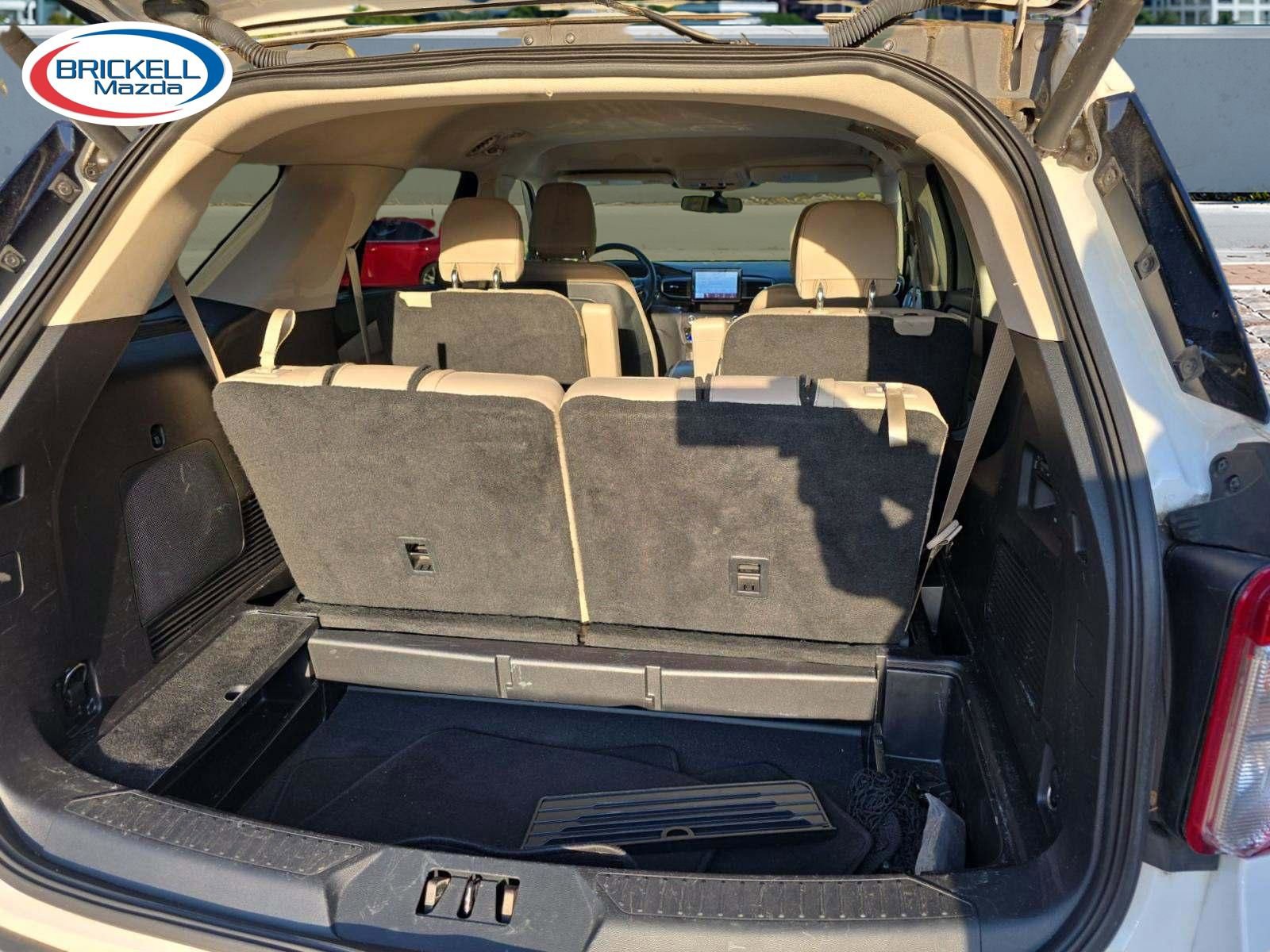 Used 2020 Ford Explorer Limited image 7
