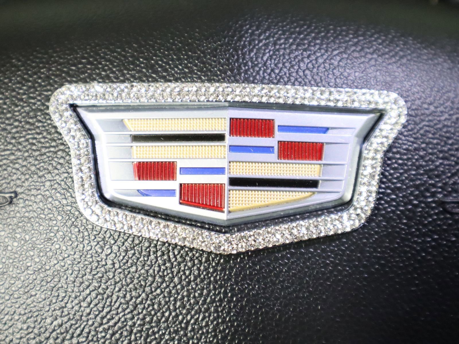 Used 2020 Cadillac XT4 Premium Luxury FWD image 36