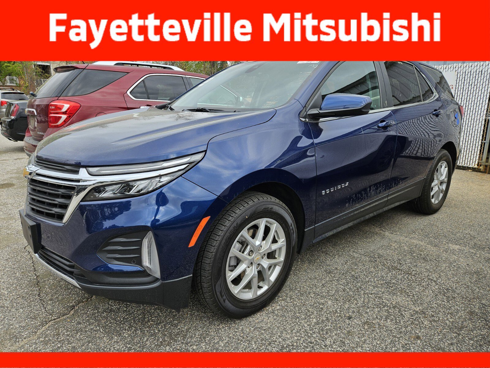 Used 2023 Chevrolet Equinox LT w/ Driver Convenience Package FWD image 8