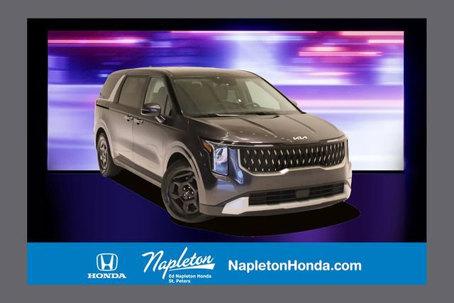 Used 2025 Kia Carnival