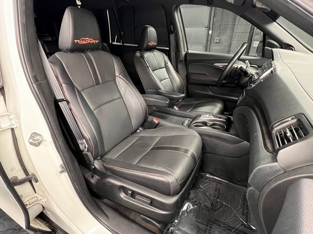 Used 2022 Honda Pilot TrailSport image 4