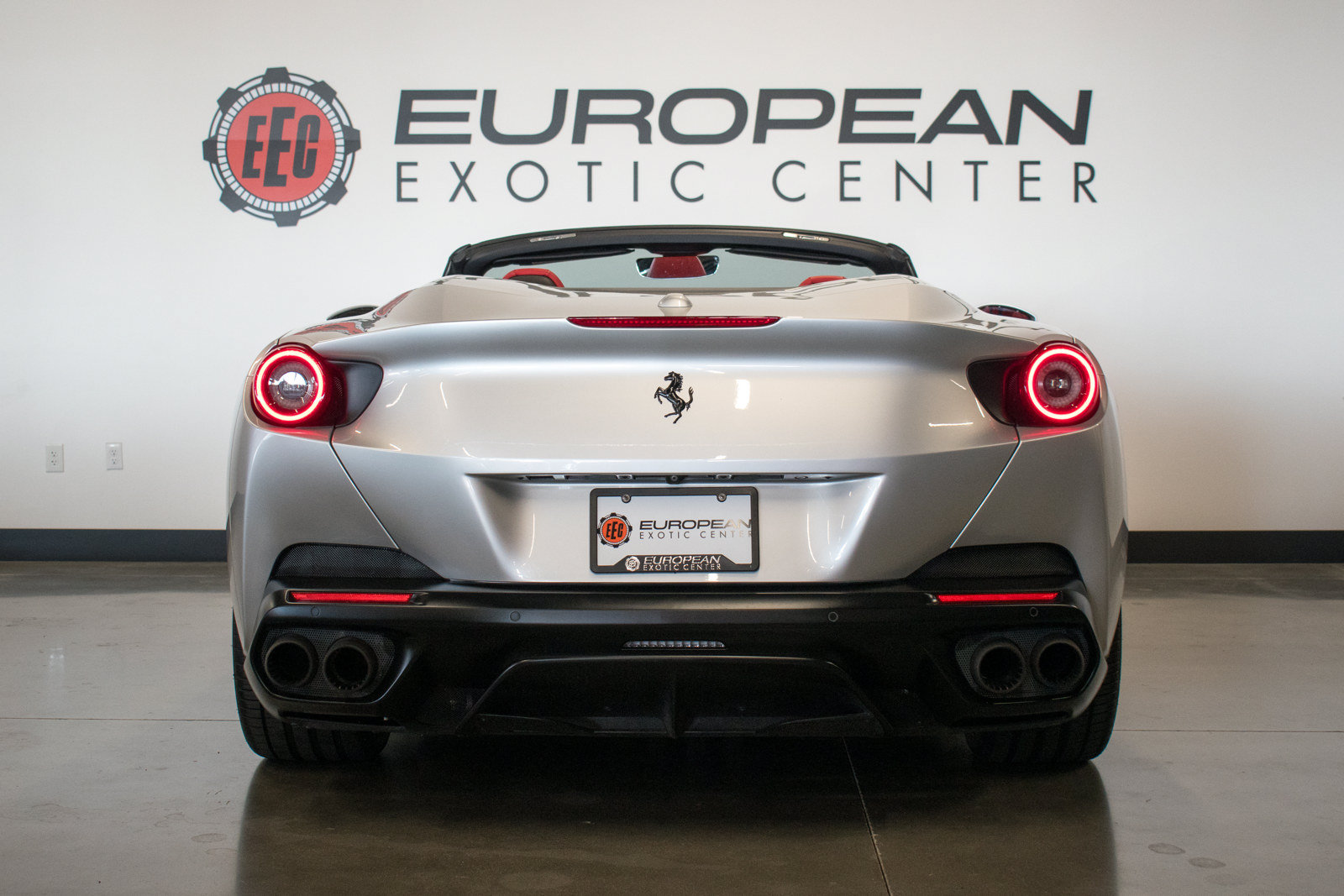 Used 2019 Ferrari Portofino RWD image 29