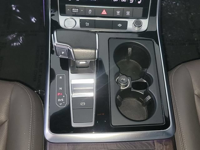 Used 2020 Audi Q8 Premium Plus w/ Premium Plus Package AWD/4WD image 26
