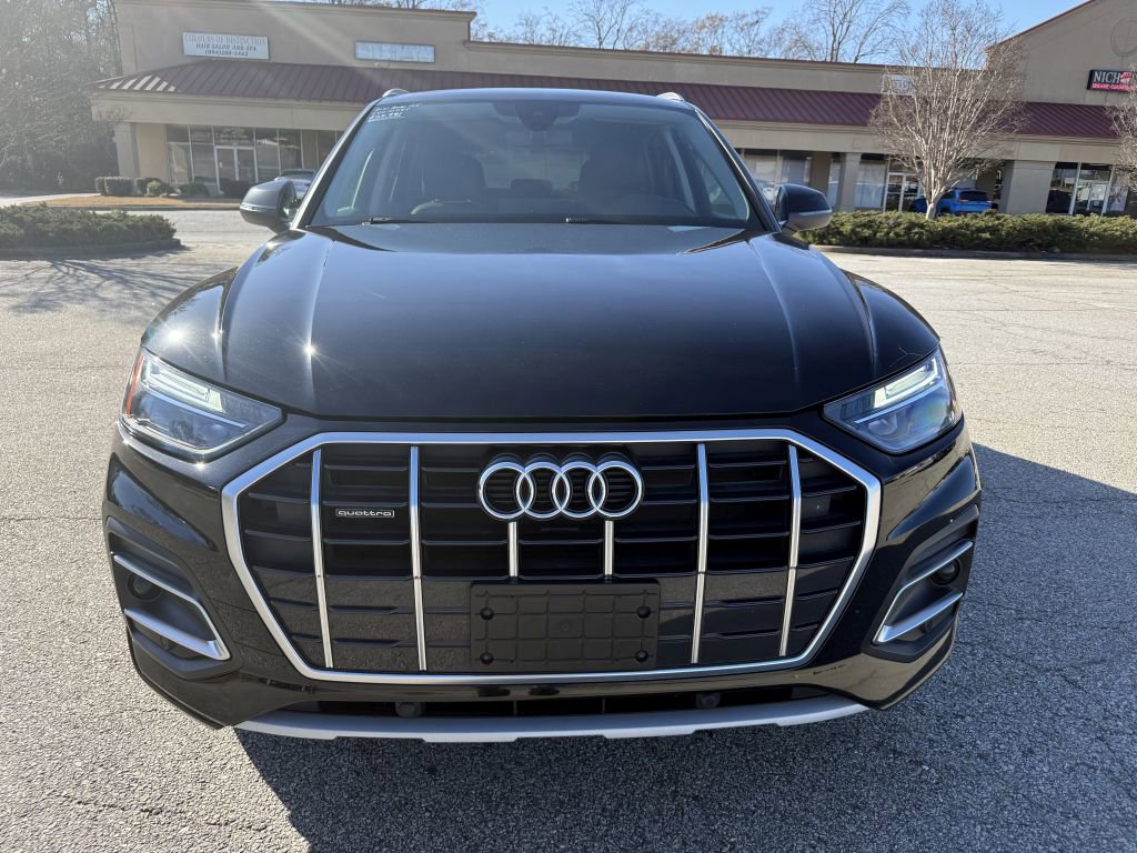 Used 2021 Audi Q5 2.0T Premium w/ Convenience Package image 4