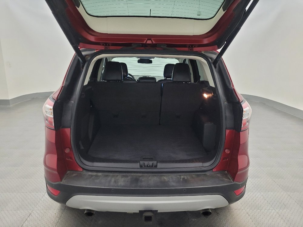 Used 2018 Ford Escape Titanium image 29