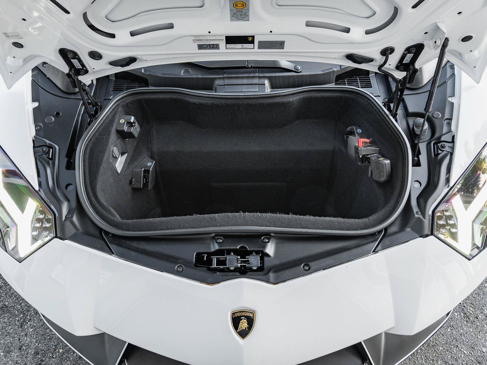 Used 2016 Lamborghini Aventador LP 700-4 AWD/4WD image 34