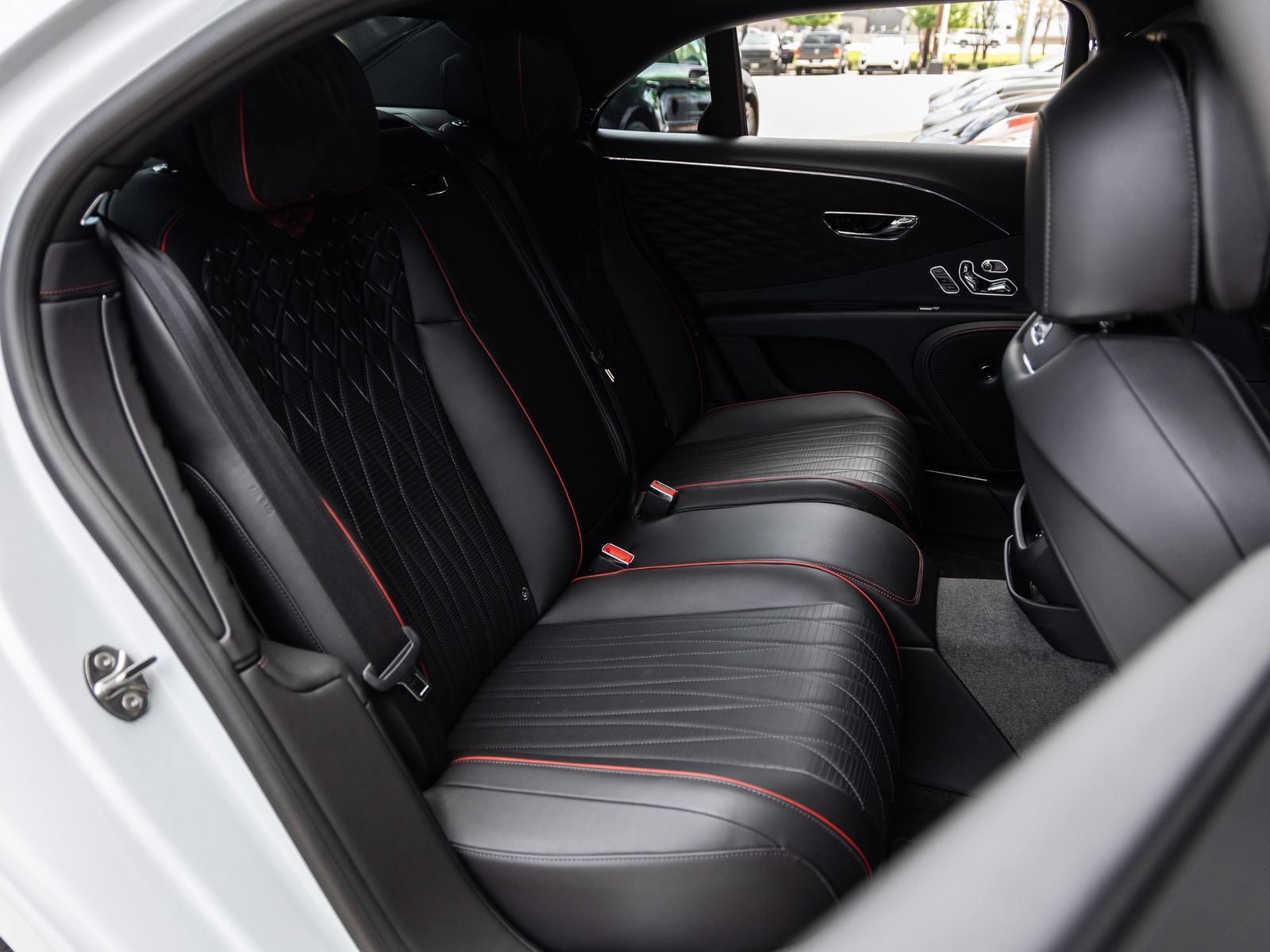 Used 2021 Bentley Flying Spur W12 AWD/4WD image 45
