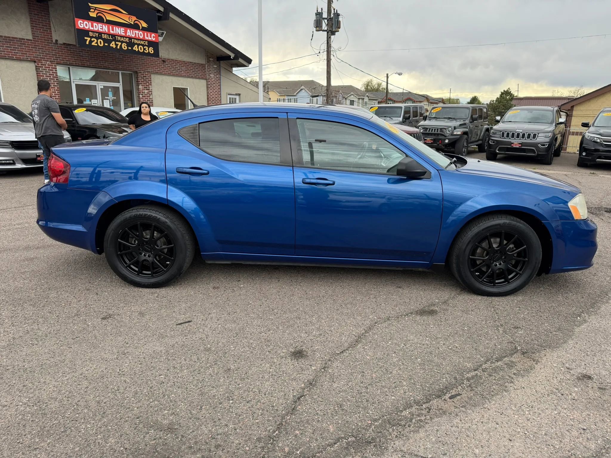 Used 2014 Dodge Avenger SE image 9