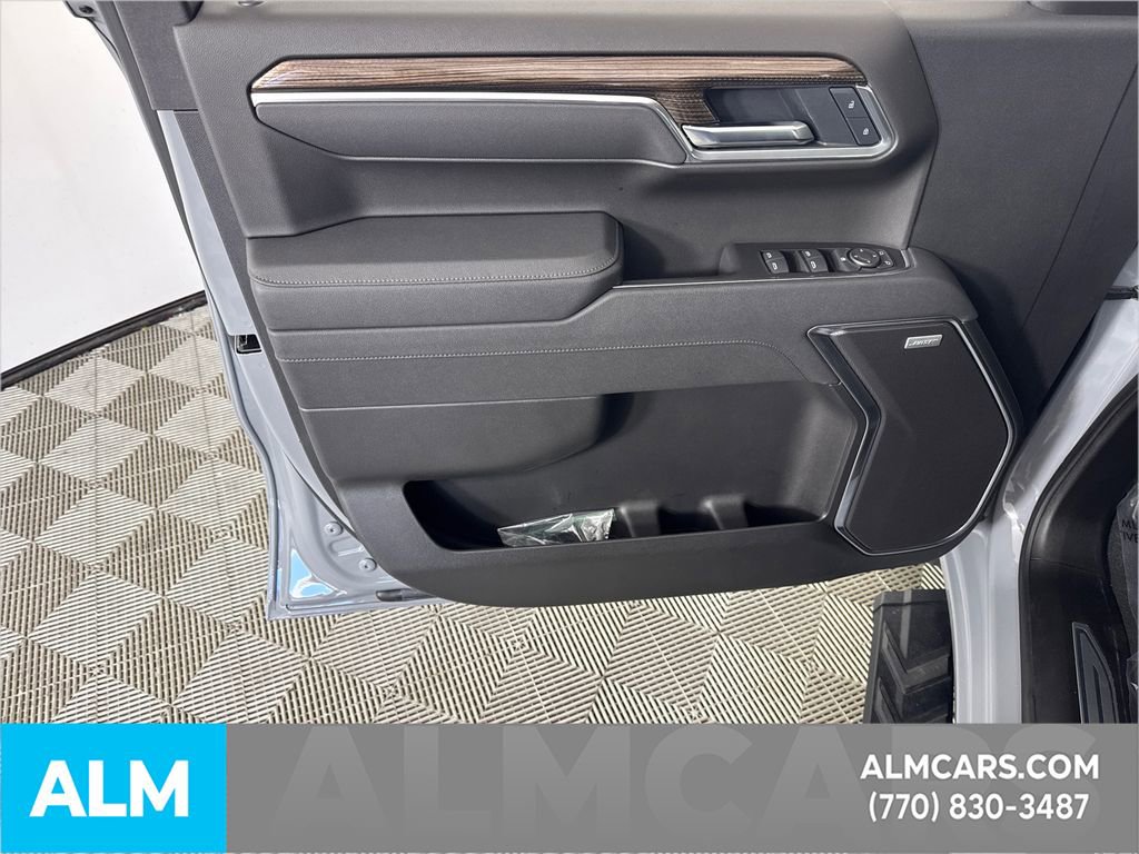 Used 2025 Chevrolet Silverado 1500 RST w/ RST All Star Premium Package image 10