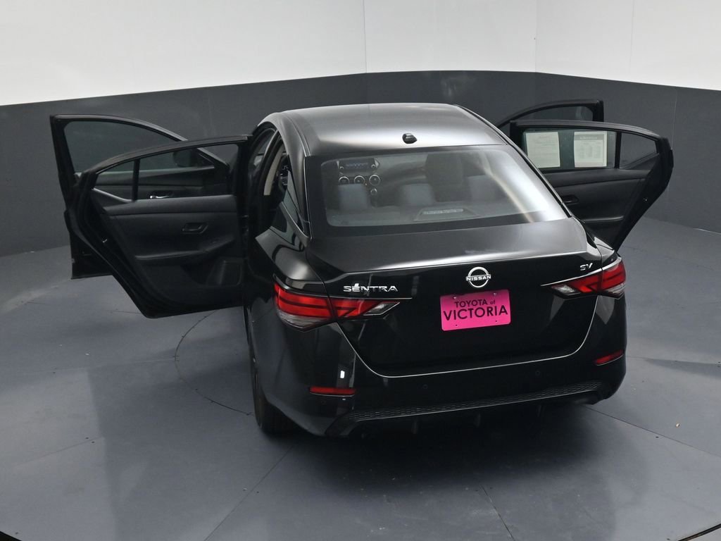 Used 2024 Nissan Sentra SV FWD image 12