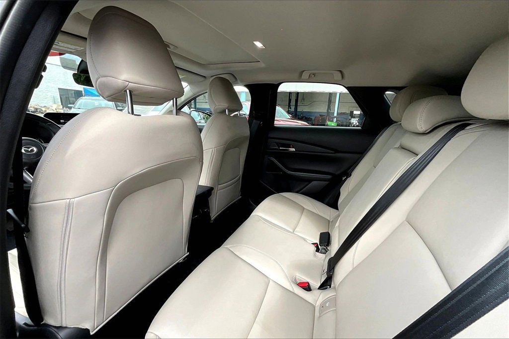 Certified 2022 MAZDA CX-30 AWD 2.5 S w/ Preferred Package image 16