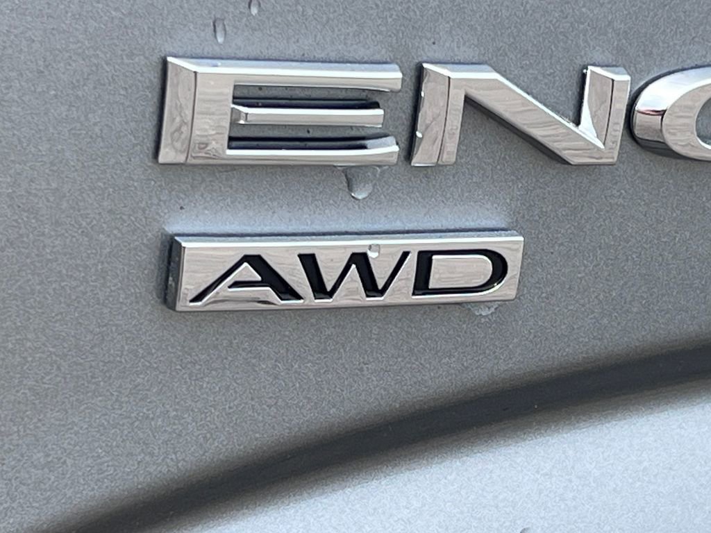 Used 2024 Buick Enclave Essence w/ Experience Buick Package AWD/4WD image 10